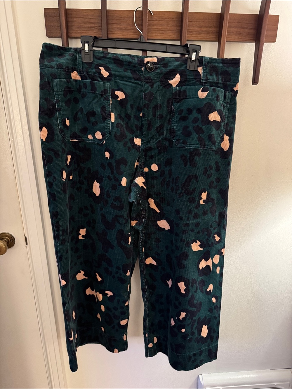 ANTHROPOLOGIE Women’s Green Leopard-Print Wide-Leg Corduroy Colette Pant